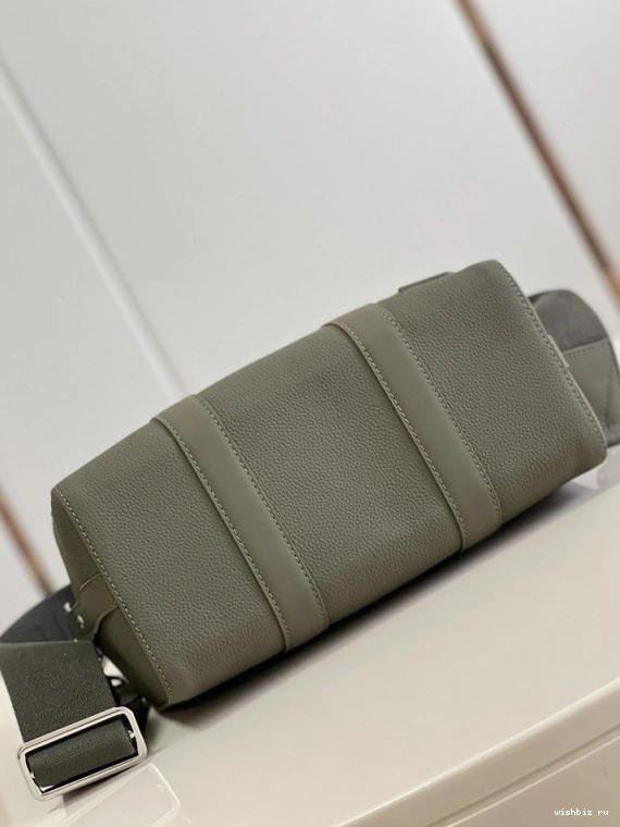 WIS VUITTON KEEPALL LOUIS CITY 0921